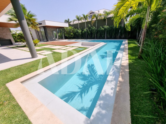 Imagem Casa com 5 Quartos à Venda, 1.350 m² em Barra Da Tijuca - Rio De Janeiro Imagem Casa com 5 Quartos à Venda, 1.350 m² em Barra Da Tijuca - Rio De Janeiro