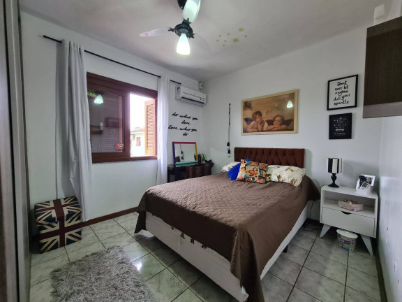 Imagem Casa com 3 Quartos à Venda, 110 m² em Centro - Xangri-lá