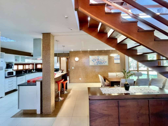 Imagem Casa com 5 Quartos à Venda, 446 m² em águas Da Fazendinha - Carapicuíba