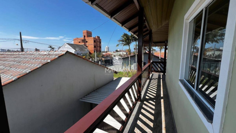 Imagem Sobrado com 7 Quartos à Venda, 300 m² em São Cristóvão - Barra Velha