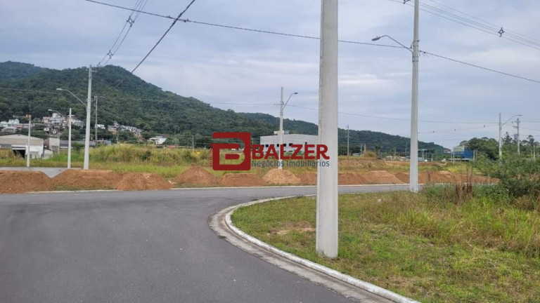Imagem Terreno à Venda, 476 m² em Vargem Grande - Florianópolis Imagem Terreno à Venda, 476 m² em Vargem Grande - Florianópolis