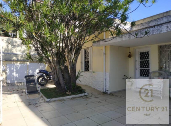 Casa com 3 Quartos à Venda, 236 m² em Siciliano - São Paulo