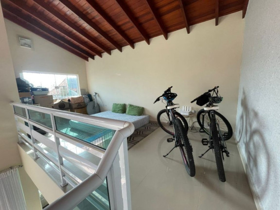 Imagem Casa com 4 Quartos à Venda, 160 m² em Flórida - Praia Grande Imagem Casa com 4 Quartos à Venda, 160 m² em Flórida - Praia Grande