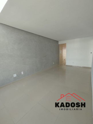 Imagem Casa com 3 Quartos à Venda, 150 m² em Registro - Feira De Santana Imagem Casa com 3 Quartos à Venda, 150 m² em Registro - Feira De Santana