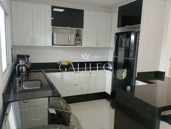 Imagem Sobrado com 3 Quartos à Venda, 288 m² em Laranjeiras - Caieiras Imagem Sobrado com 3 Quartos à Venda, 288 m² em Laranjeiras - Caieiras