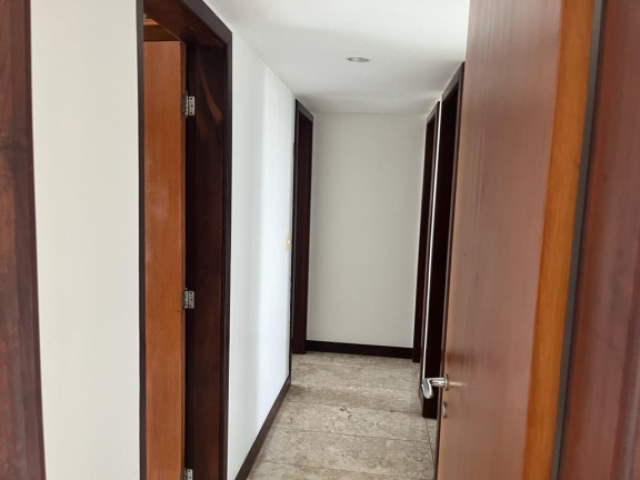 Imagem Apartamento com 4 Quartos para Alugar, 220 m² em Horto Florestal - Salvador