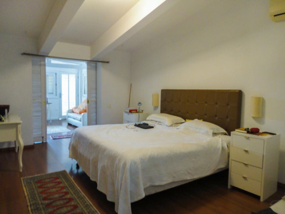 Imagem Casa com 3 Quartos à Venda,  em Morumbi - São Paulo