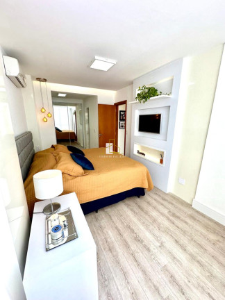 Imagem Casa com 4 Quartos à Venda, 220.000 m² em Colina De Laranjeiras - Serra Imagem Casa com 4 Quartos à Venda, 220.000 m² em Colina De Laranjeiras - Serra