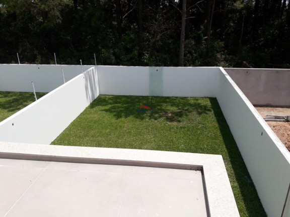Imagem Sobrado com 3 Quartos à Venda, 225 m² em Ingleses Do Rio Vermelho - Florianópolis Imagem Sobrado com 3 Quartos à Venda, 225 m² em Ingleses Do Rio Vermelho - Florianópolis