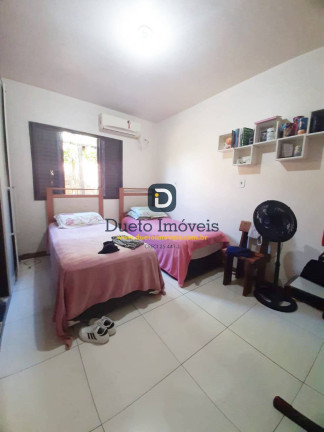 Imagem Casa com 3 Quartos à Venda, 100 m² em Lorenzi - Santa Maria Imagem Casa com 3 Quartos à Venda, 100 m² em Lorenzi - Santa Maria