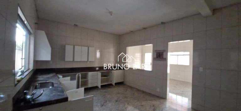 Imagem Casa com 3 Quartos para Alugar, 168 m² em Pousada Del Rey - Igarapé Imagem Casa com 3 Quartos para Alugar, 168 m² em Pousada Del Rey - Igarapé