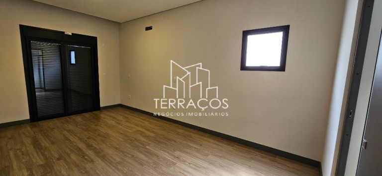 Imagem Imóvel com 3 Quartos à Venda, 185 m² em Louveira - Louveira Imagem Imóvel com 3 Quartos à Venda, 185 m² em Louveira - Louveira