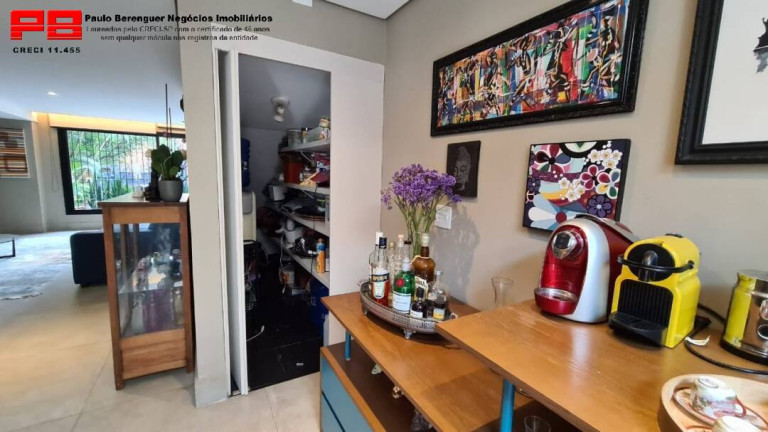 Imagem Casa com 2 Quartos à Venda, 200 m² em Vila Olímpia - São Paulo Imagem Casa com 2 Quartos à Venda, 200 m² em Vila Olímpia - São Paulo