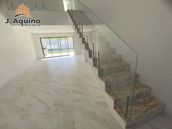 Imagem Casa com 4 Quartos à Venda, 330 m² em Cidade Alpha - Eusébio Imagem Casa com 4 Quartos à Venda, 330 m² em Cidade Alpha - Eusébio