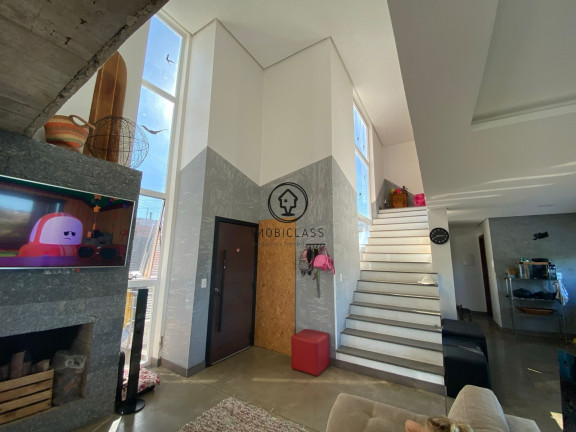 Imagem Casa com 3 Quartos à Venda, 280 m² em Alto Petrópolis - Porto Alegre Imagem Casa com 3 Quartos à Venda, 280 m² em Alto Petrópolis - Porto Alegre
