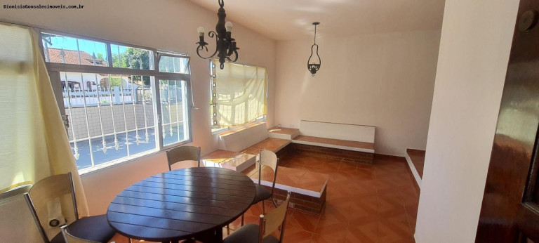 Imagem Casa com 3 Quartos à Venda, 127 m² em Centro - Peruíbe Imagem Casa com 3 Quartos à Venda, 127 m² em Centro - Peruíbe