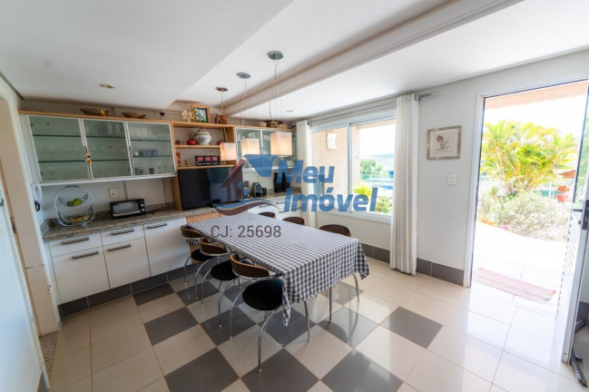 Imagem Casa com 7 Quartos à Venda, 856 m² em Park Way - Brasília Imagem Casa com 7 Quartos à Venda, 856 m² em Park Way - Brasília