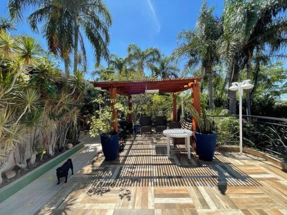 Casa de Condomínio à Venda, 420 m² em Jardim Jurema - Valinhos