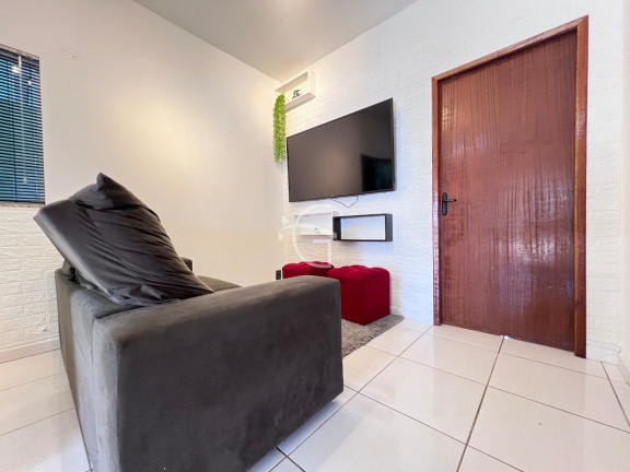 Imagem Casa com 3 Quartos à Venda, em Morro Do Meio - Joinville Imagem Casa com 3 Quartos à Venda, em Morro Do Meio - Joinville