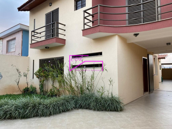 Sobrado com 4 Quartos à Venda, 200 m² em Vila Salete - São Paulo