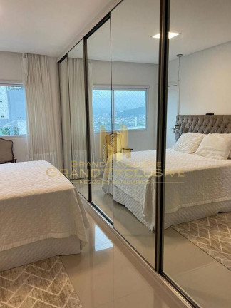Imagem Apartamento com 3 Quartos à Venda, 121 m² em Centro - Balneário Camboriú Imagem Apartamento com 3 Quartos à Venda, 121 m² em Centro - Balneário Camboriú