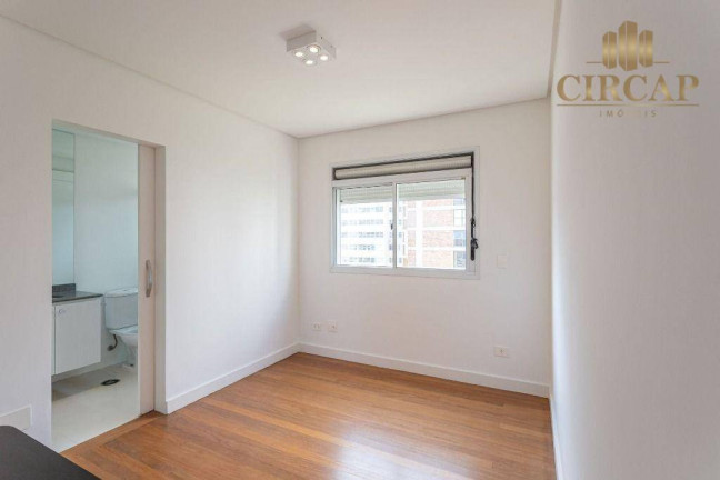 Imagem Apartamento com 3 Quartos à Venda, 130 m² em Itaim - São Paulo Imagem Apartamento com 3 Quartos à Venda, 130 m² em Itaim - São Paulo