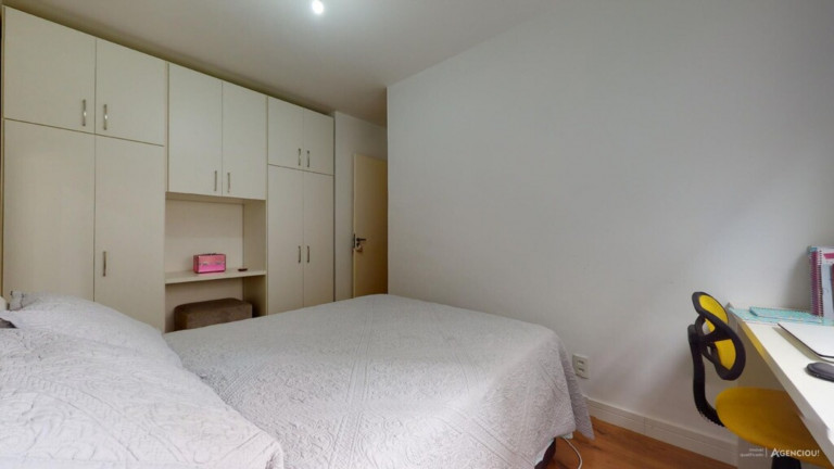 Imagem Imóvel com 2 Quartos à Venda, 46 m² em Ipanema - Porto Alegre Imagem Imóvel com 2 Quartos à Venda, 46 m² em Ipanema - Porto Alegre