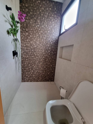 Imagem Casa de Condomínio com 3 Quartos à Venda, 246 m² em Condomínio Vale Dos Pássaros - Anápolis