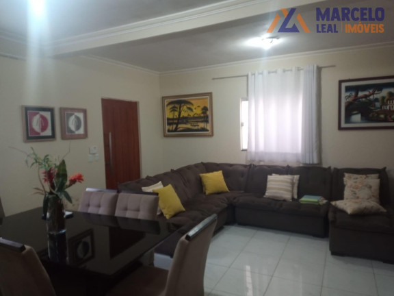 Imagem Casa com 3 Quartos à Venda, 130 m² em Felícia - Vitória Da Conquista Imagem Casa com 3 Quartos à Venda, 130 m² em Felícia - Vitória Da Conquista