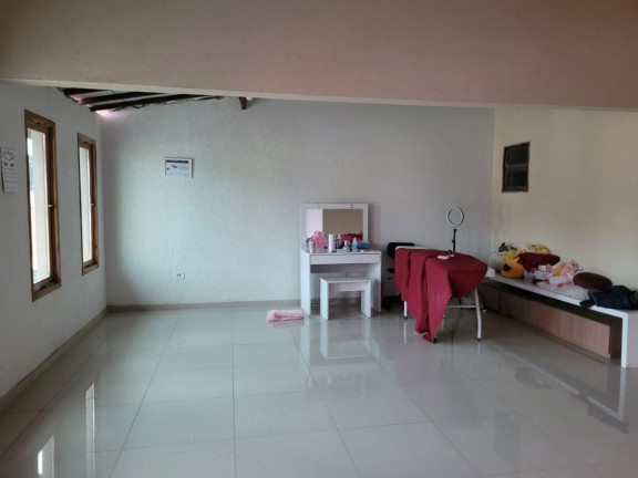 Imagem Casa com 4 Quartos à Venda, 250 m² em Jordanópolis - Arujá