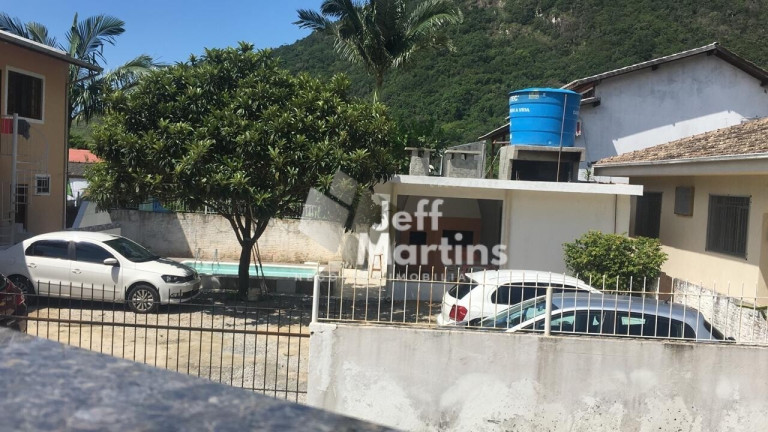Imagem Casa com 3 Quartos à Venda, 304 m² em Pântano Do Sul - Florianópolis