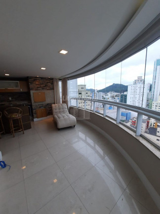 Imagem Cobertura com 4 Quartos à Venda, 255 m² em Centro - Balneário Camboriú Imagem Cobertura com 4 Quartos à Venda, 255 m² em Centro - Balneário Camboriú