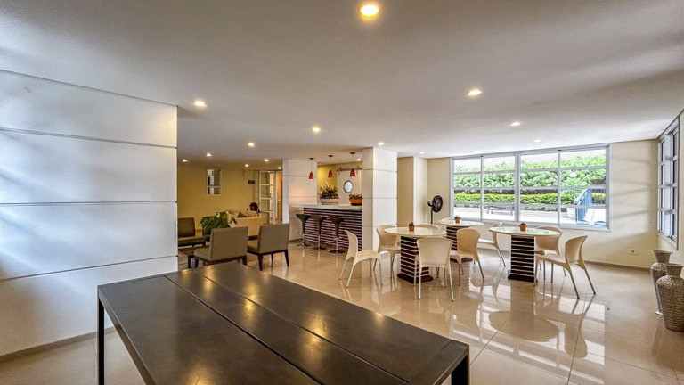 Imagem Imóvel com 3 Quartos à Venda, 137 m² em Vila Suzana - São Paulo