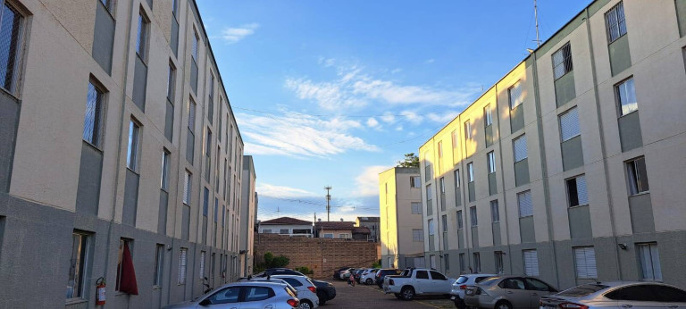 Imagem Apartamento com 2 Quartos à Venda, em Parque Da Figueira - Campinas Imagem Apartamento com 2 Quartos à Venda, em Parque Da Figueira - Campinas