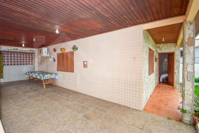 Imagem Casa com 3 Quartos à Venda, 143 m² em Zona Nova - Balneário Rincão