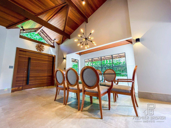 Imagem Casa com 4 Quartos à Venda, 260 m² em Comary - Teresópolis