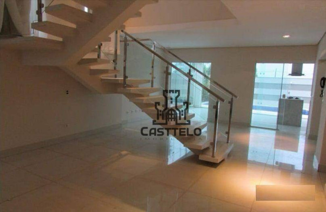 Imagem Sobrado com 3 Quartos à Venda, 202 m² em Esperança - Londrina