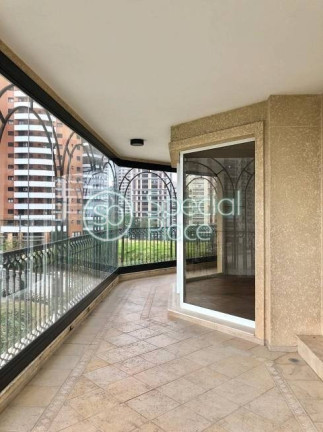 Imagem Apartamento com 4 Quartos à Venda, 450 m² em Panamby - São Paulo