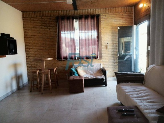 Imagem Casa com 2 Quartos à Venda, 200 m² em Chapada Dos Guimarães