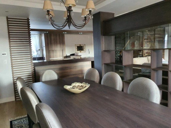 Imagem Apartamento com 4 Quartos à Venda, 264 m² em Centro - Gramado Imagem Apartamento com 4 Quartos à Venda, 264 m² em Centro - Gramado