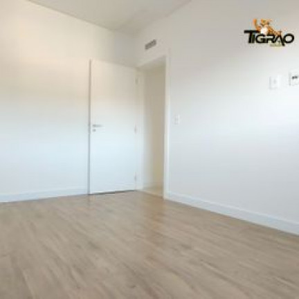 Imagem Apartamento com 3 Quartos à Venda, 118 m² em Praia De Armação Do Itapocorói - Penha Imagem Apartamento com 3 Quartos à Venda, 118 m² em Praia De Armação Do Itapocorói - Penha