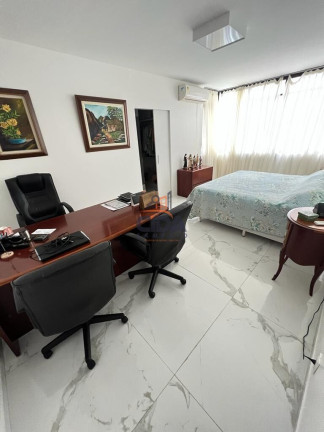 Imagem Apartamento com 4 Quartos à Venda, 360 m² em Boa Viagem - Recife