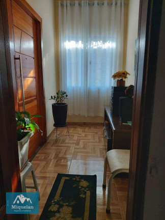 Sobrado com 4 Quartos à Venda, 250 m² em Parque Piratininga - Itaquaquecetuba