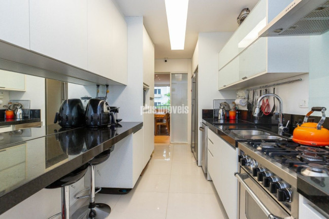Imagem Apartamento com 3 Quartos à Venda, 156 m² em Vila Olímpia - São Paulo Imagem Apartamento com 3 Quartos à Venda, 156 m² em Vila Olímpia - São Paulo