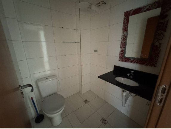 Imagem Apartamento com 2 Quartos à Venda, 64 m² em Ocian - Praia Grande
