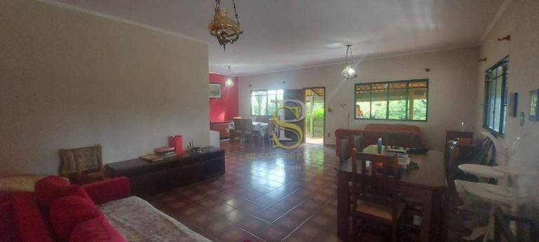 Imagem Casa com 4 Quartos à Venda, 242 m² em Jardim Dos Pinheiros - Atibaia Imagem Casa com 4 Quartos à Venda, 242 m² em Jardim Dos Pinheiros - Atibaia