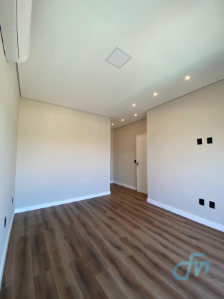 Imagem Casa com 4 Quartos à Venda, 243 m² em Jardim São Pedro - Mogi Das Cruzes Imagem Casa com 4 Quartos à Venda, 243 m² em Jardim São Pedro - Mogi Das Cruzes