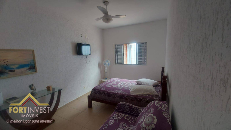 Imagem Imóvel com 3 Quartos à Venda, 160 m² em Solemar - Praia Grande Imagem Imóvel com 3 Quartos à Venda, 160 m² em Solemar - Praia Grande