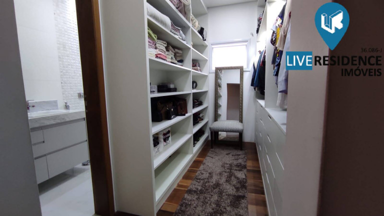 Imagem Casa com 3 Quartos à Venda, 381 m² em Condominio Village Das Palmeiras - Itatiba