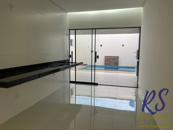 Imagem Casa com 3 Quartos à Venda, 138 m² em Vila Santa Helena - Goiânia Imagem Casa com 3 Quartos à Venda, 138 m² em Vila Santa Helena - Goiânia